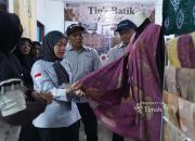 Ratih Mayasari Kunjungi Rumah Batik di Pulau Kundur