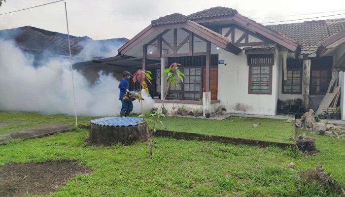 PT TIMAH Gencarkan Fogging di Fasilitas Umum