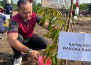 Kapolres Bangka Barat Pimpin Penanaman Bibit Pohon