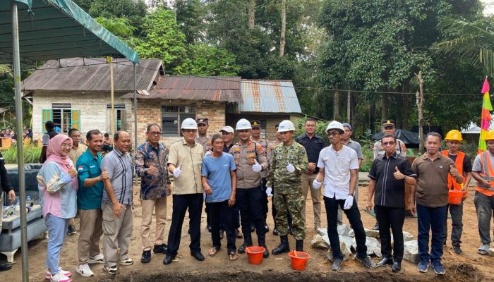 Bupati Apresiasi Bantuan Bedah Rumah Korban Kebakaran