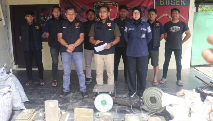 Satreskrim Ungkap Aktivitas Peleburan Timah Ilegal