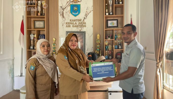 Khitanan Massal di Desa Air Gantang Jadi Tradisi Tahunan