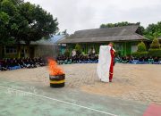 PT Timah Bekali Santri Hadapi Bencana Kebakaran