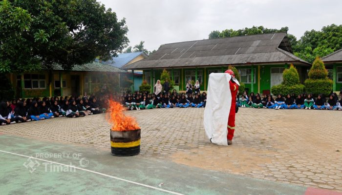 PT Timah Bekali Santri Hadapi Bencana Kebakaran