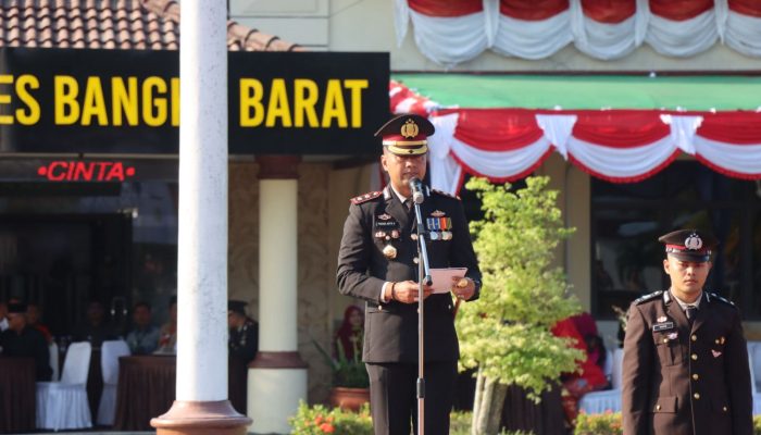 Ajak Personel Perkuat Pengabdian untuk Masyarakat