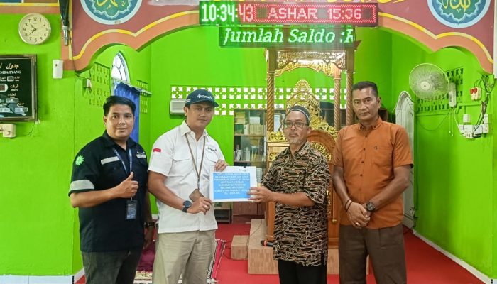 PT Timah Bantu Fasilitas Masjid Nur Hidayah