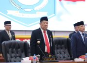Gubernur Hadir Mendengarkan Pidato Kenegaraan Presiden