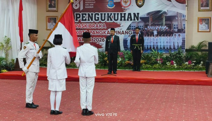 Walikota Kukuhkan Paskibraka Kota Pangkalpinang