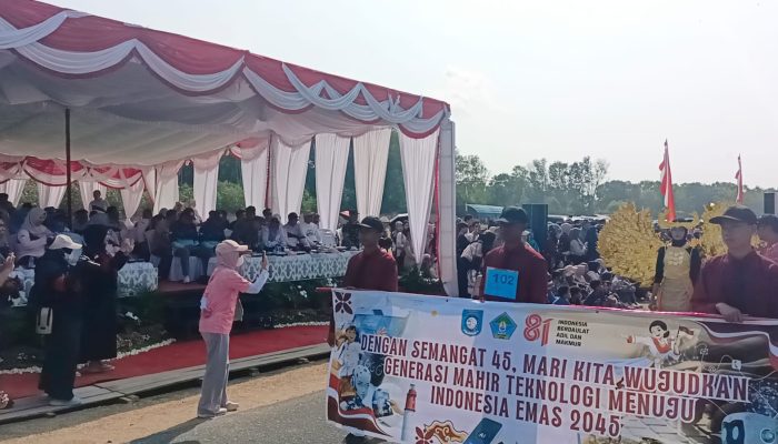Jumlah Peserta Pawai Pembangunan Meningkat