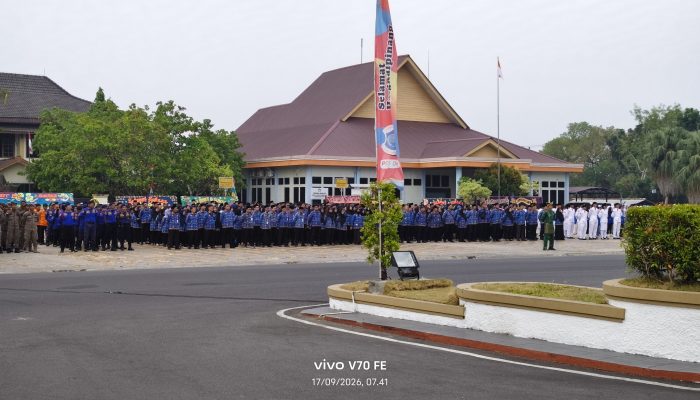 Ratusan Peserta Ikut Upacara