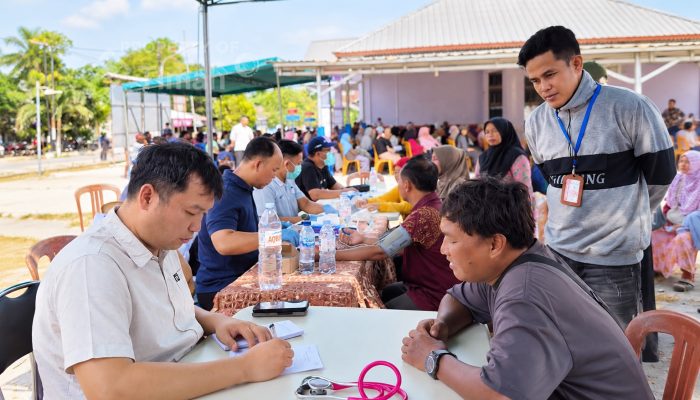Hadirkan Layanan Kesehatan Gratis di Air Rayak