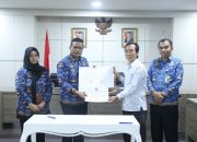 Partai Politik Terima Bantuan Dana Hibah