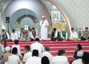 Zikir dan Doa Bergema di Masjid Agung Kubah Timah