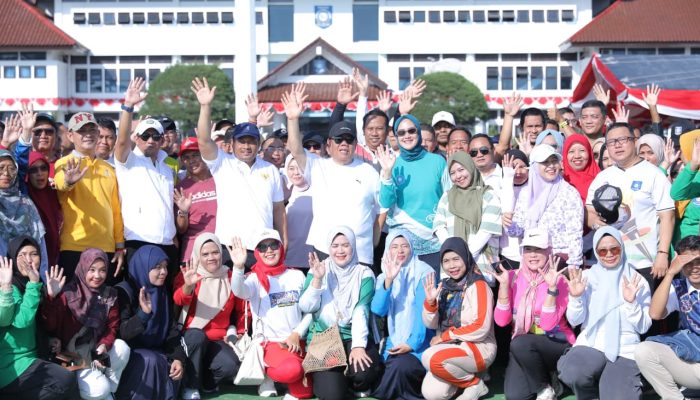 Gubernur Gagas Senam Kreasi Budaya Melayu Serumpun Sebalai