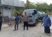Salurkan Air Bersih ke SMP IT YABUNAYA