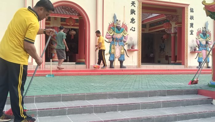 Polsek Merawang Curvey di Kelenteng Amal Bhakti